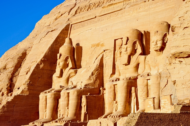 ABU SIMBEL: IL TEMPIO PIU' FAMOSO D'EGITTO. STORIA DI UN SALVATAGGIO TUTTO ITALIANO