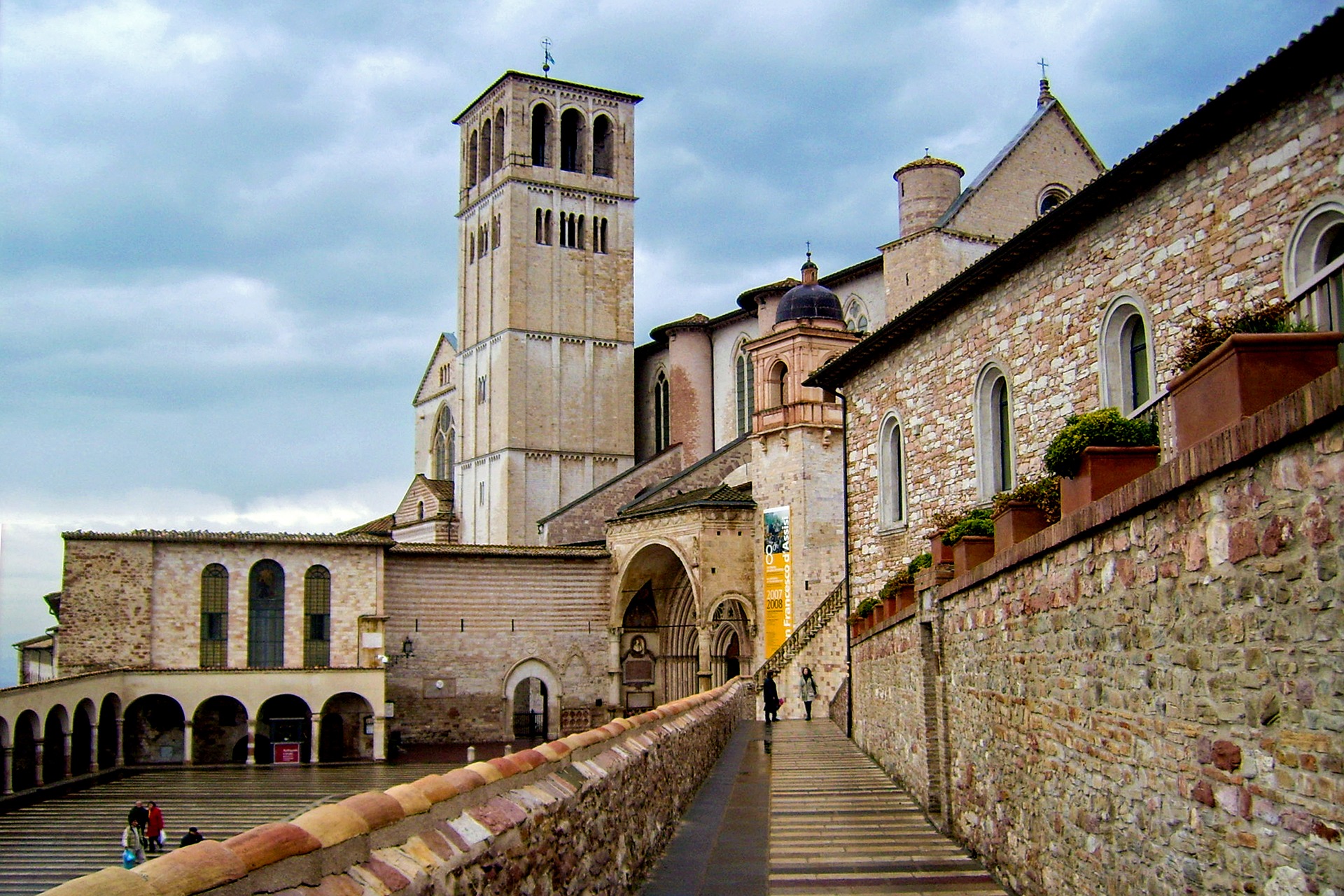 ASSISI E GIOTTO